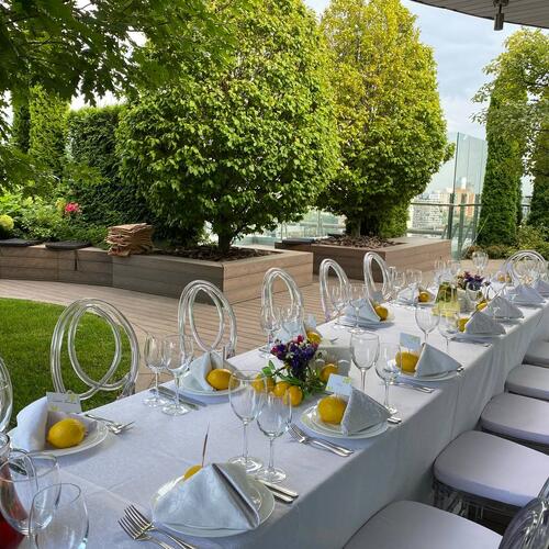 День Народження на даху